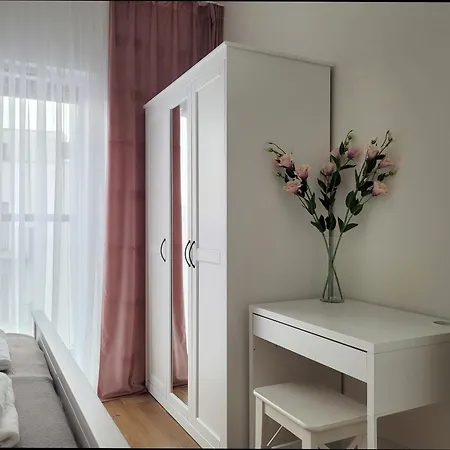 Factory In Historical Estate, Air Conditioned, Metro Warszawa