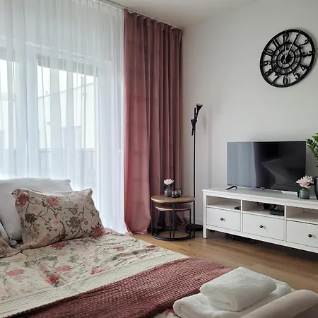 Factory In Historical Estate, Air Conditioned, Metro *