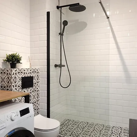 Factory In Historical Estate, Air Conditioned, Metro Apartamento