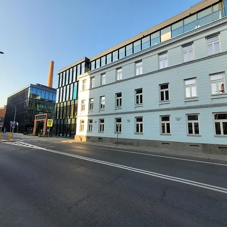 Factory In Historical Estate, Air Conditioned, Metro * Varsovia