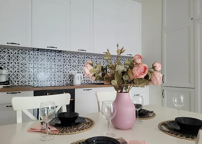 Apartment Factory In Historical Estate, Air Conditioned, Metro Warsaw