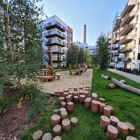 Appartement Factory In Historical Estate, Air Conditioned, Metro